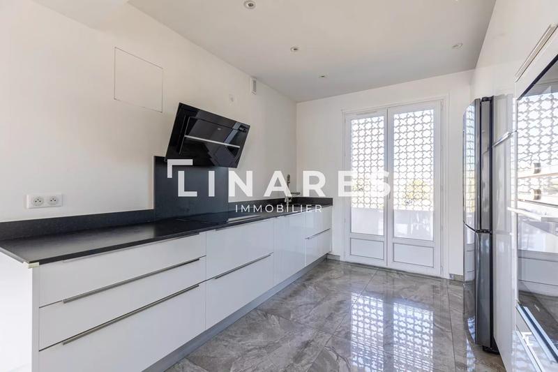 Appartement - 75 m² - 3 pièces