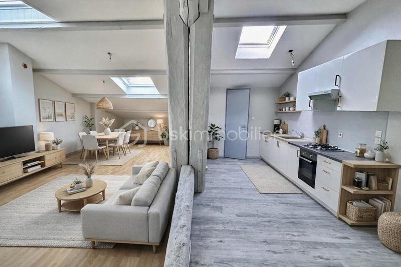 Duplex - 93 m² - 5 pièces