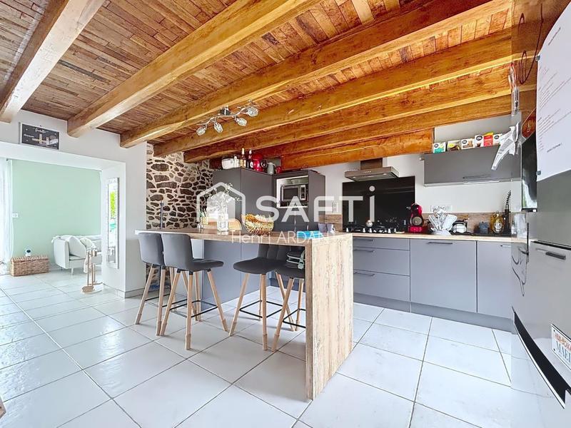 Maison - 110 m² - 5 pièces
