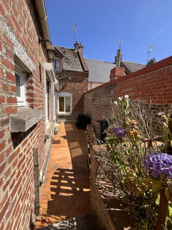 Maison - 107 m² - 6 pièces