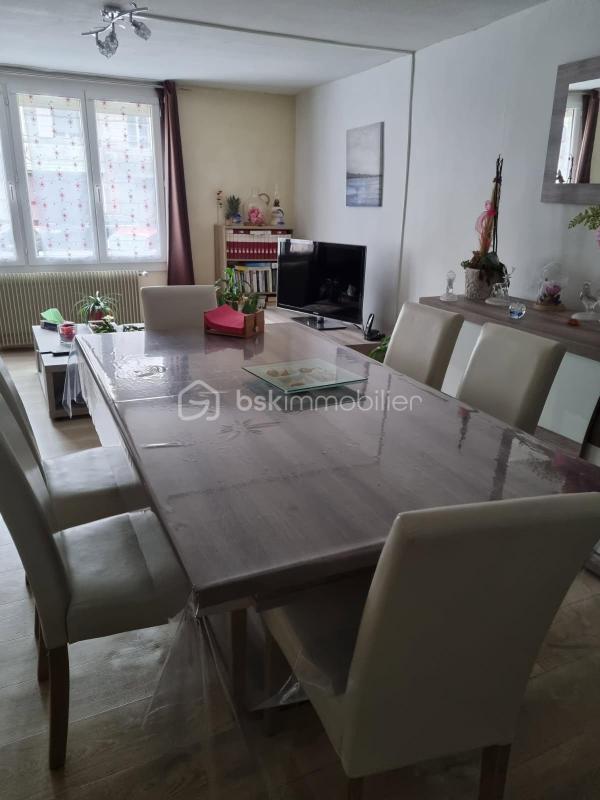 Local commercial - 129 m² - 5 pièces