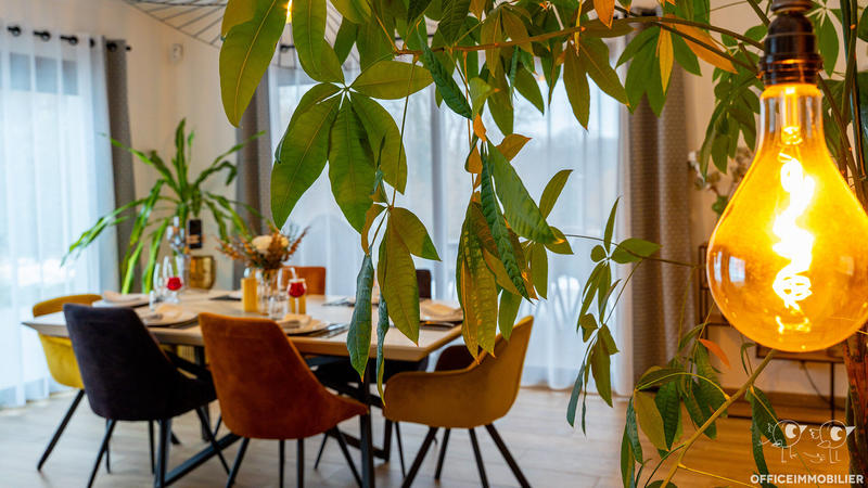 Maison - 160 m² - 6 pièces