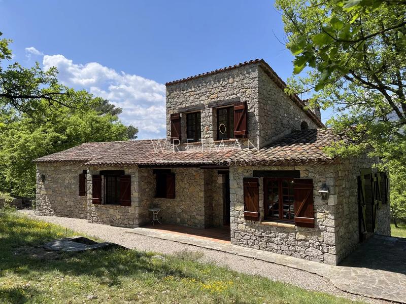 Villa - 131 m² - 7 pièces