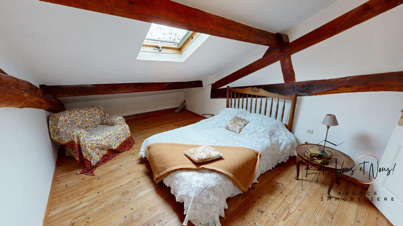 Maison ancienne - 268 m² - 8 pièces