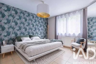 Maison - 86 m² - 4 pièces