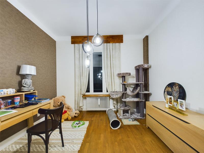 Appartement - 81 m² - 3 pièces