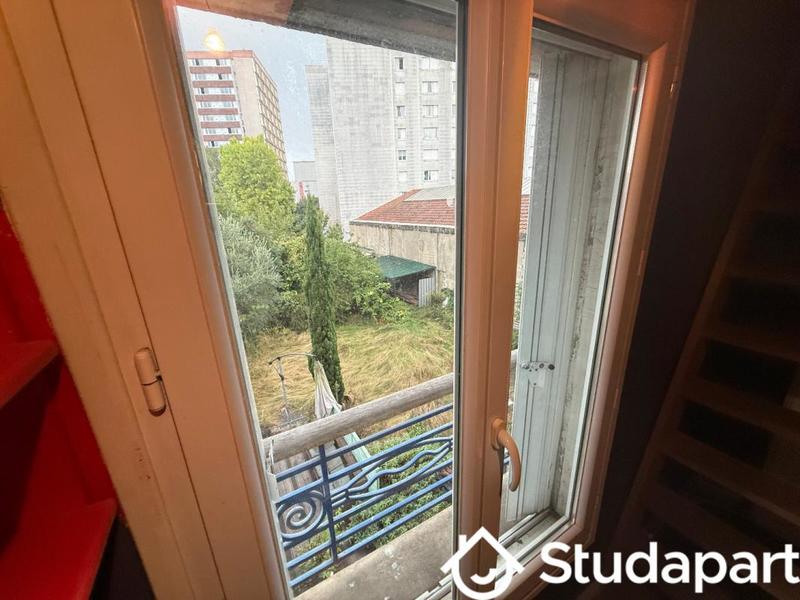 Chambre - 10 m² - 1 pièce