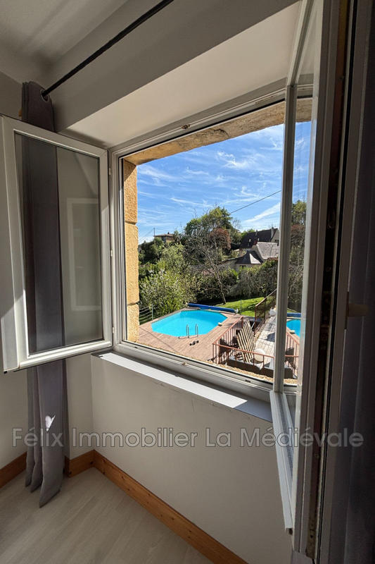 Maison - 158 m² - 6 pièces