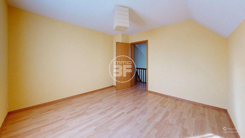 Maison traditionnelle - 150 m² - 6 pièces