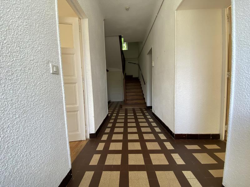 Maison - 136 m² - 7 pièces