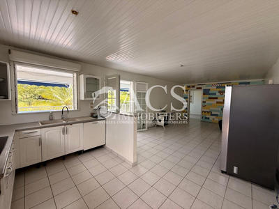 Maison - 127 m² - 6 pièces