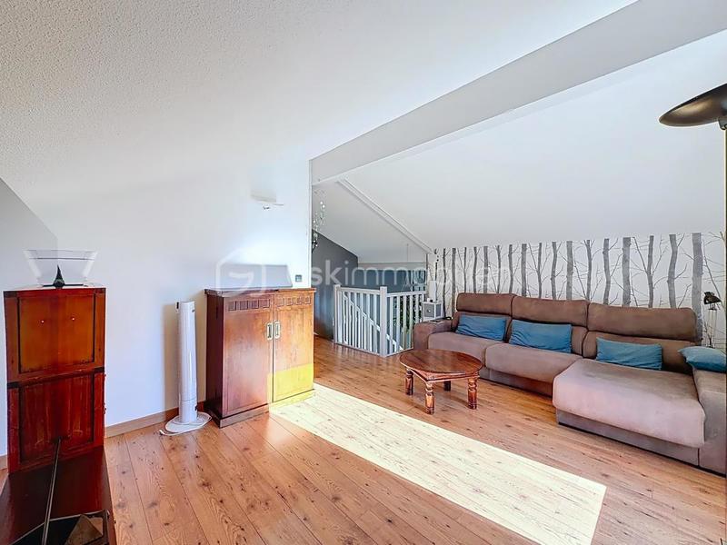 Appartement - 76 m² - 4 pièces