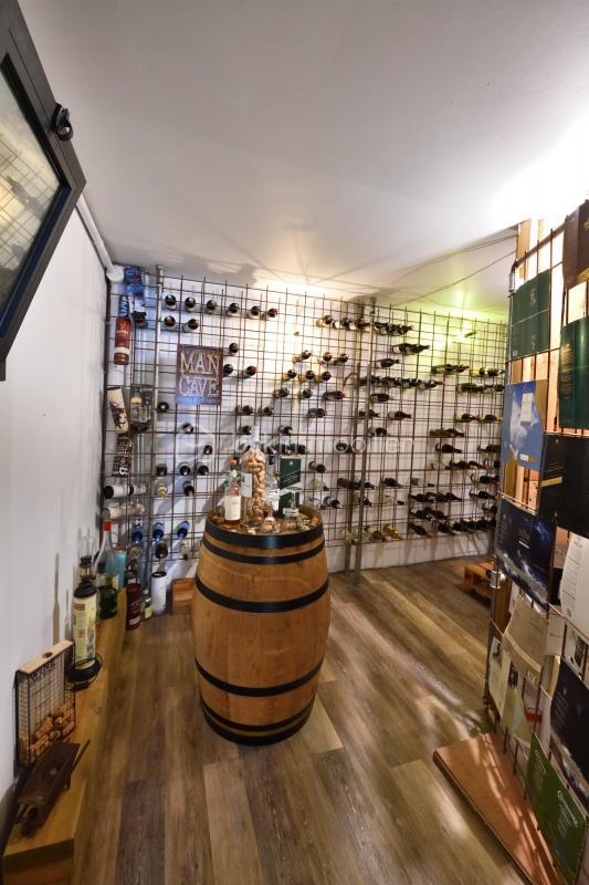 Demeure - 180 m² - 6 pièces