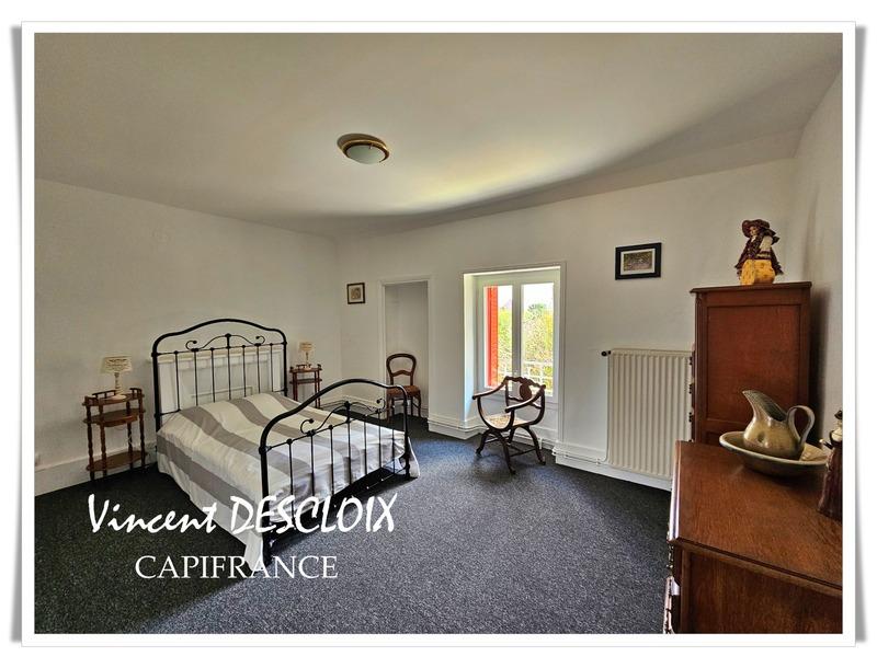 Maison - 160 m² - 4 pièces