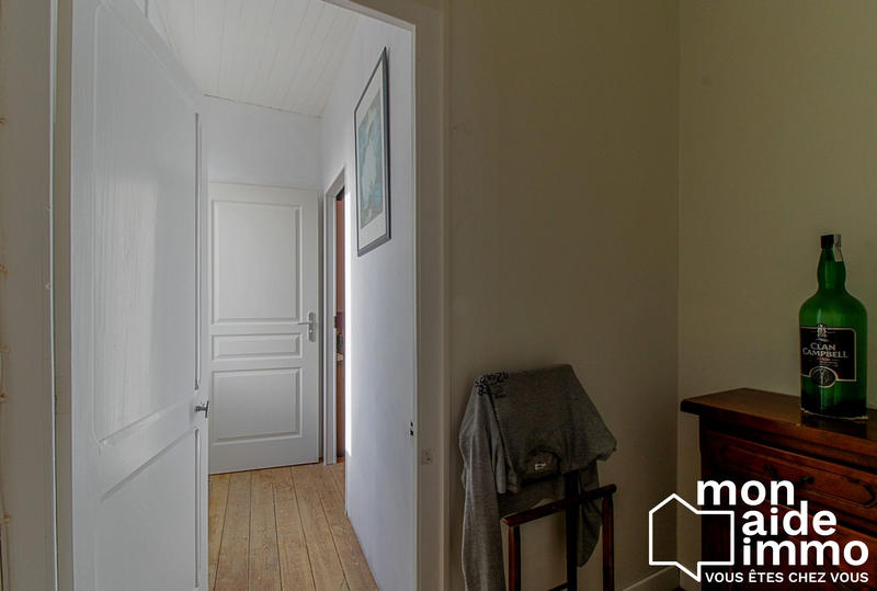 Maison traditionnelle - 135 m² - 5 pièces