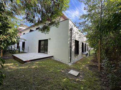 Appartement - 87 m² - 4 pièces