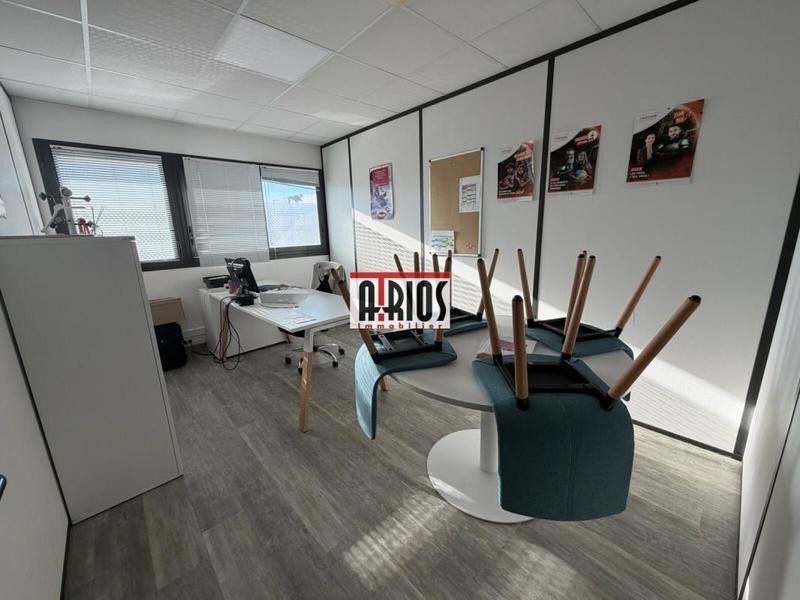 Bureau - 123 m²