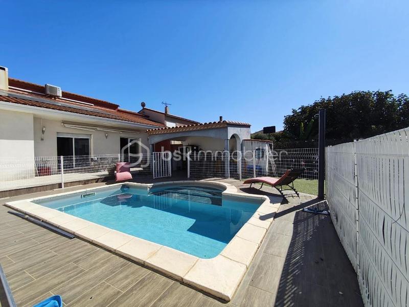 Maison traditionnelle - 163 m² - 5 pièces