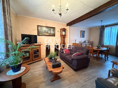 Maison - 86 m² - 5 pièces