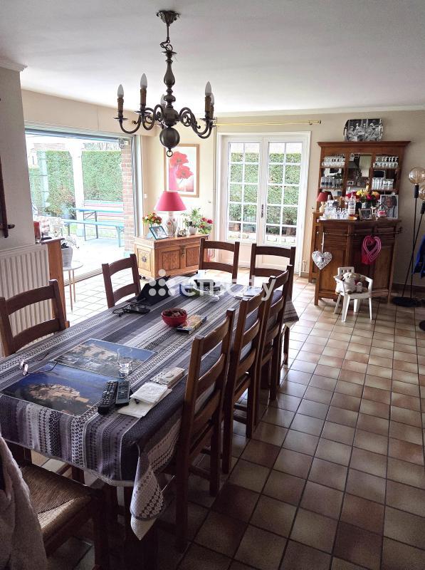 Maison - 162 m² - 7 pièces