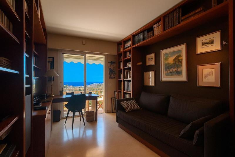 Appartement - 95 m² - 4 pièces