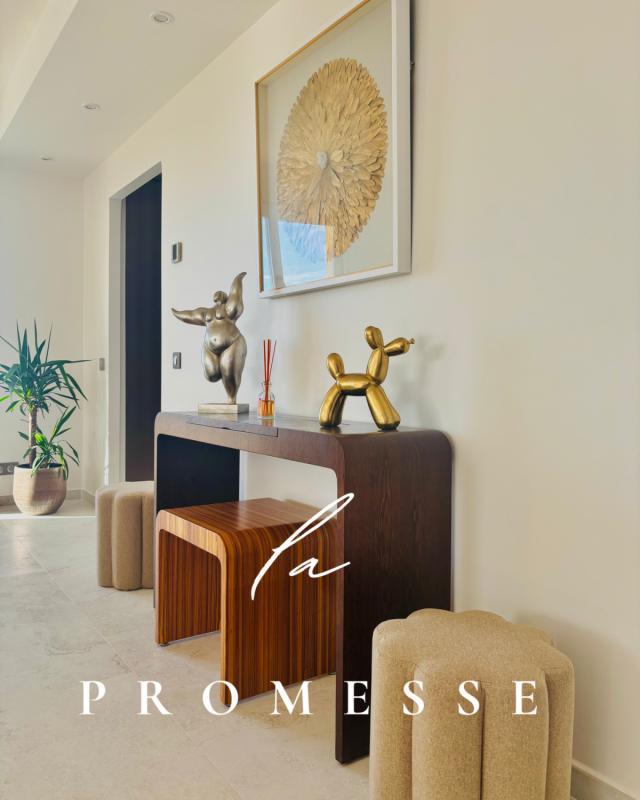 Appartement - 140 m² - 5 pièces