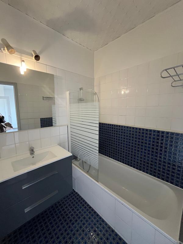 Studio - 28 m² - 2 pièces