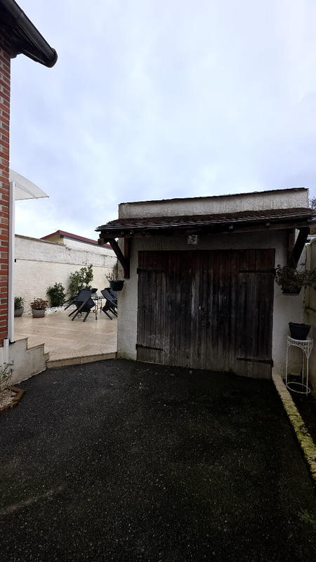 Maison - 110 m² - 4 pièces