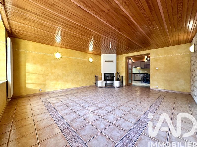 Maison - 187 m² - 8 pièces