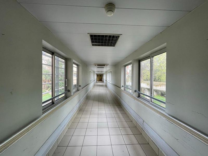 Château - 5 000 m² - 58 pièces