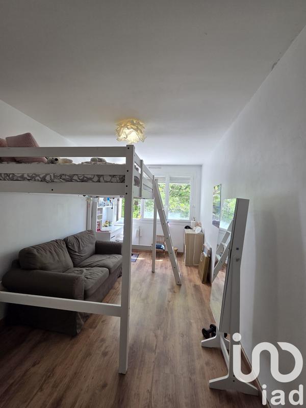 Appartement - 99 m² - 5 pièces