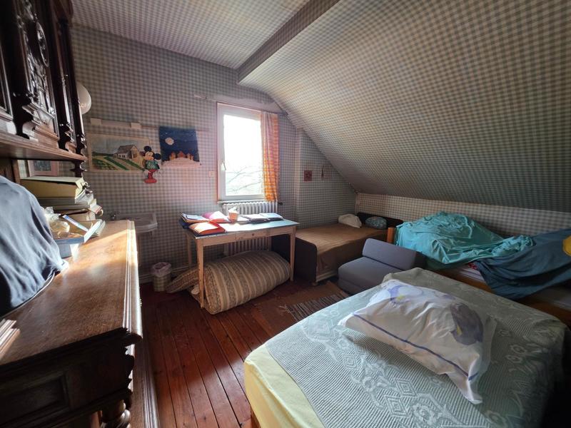 Maison - 170 m² - 9 pièces