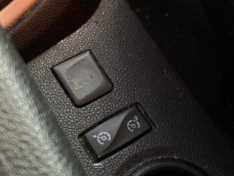 Renault Captur 1.3 Tce 130 cv sunset clim Gps radars Bluetooth