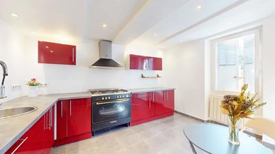 Maison - 90 m² - 6 pièces