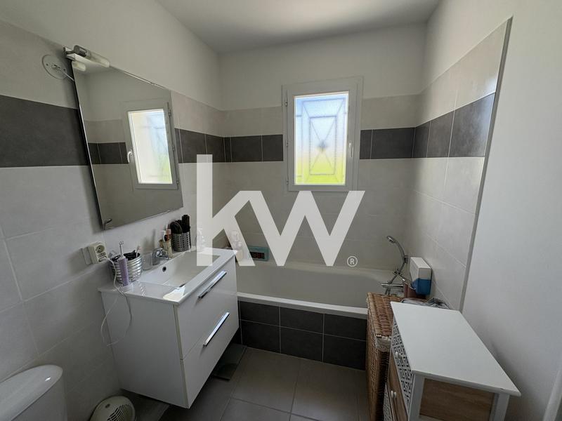 Maison - 107 m² - 4 pièces