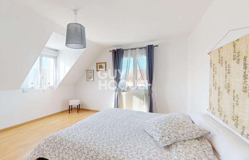 Maison - 180 m² - 6 pièces