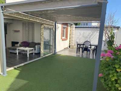 Maison - 165 m² - 8 pièces