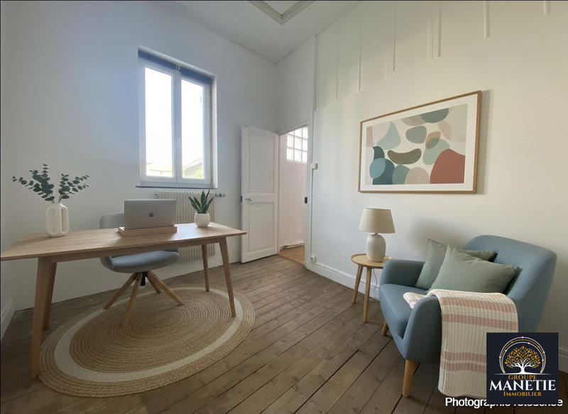 Maison - 144 m² - 8 pièces