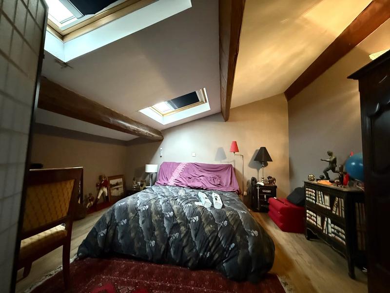 Appartement - 110 m² - 3 pièces