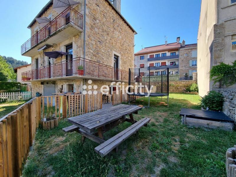 Maison - 118 m² - 7 pièces