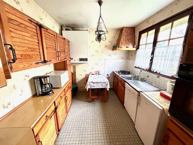 Maison - 96 m² - 5 pièces