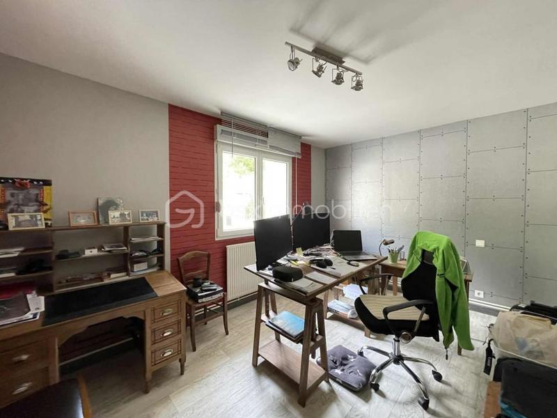 Maison - 225 m² - 6 pièces