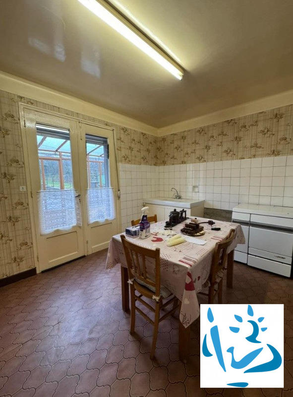 Maison - 80 m² - 5 pièces