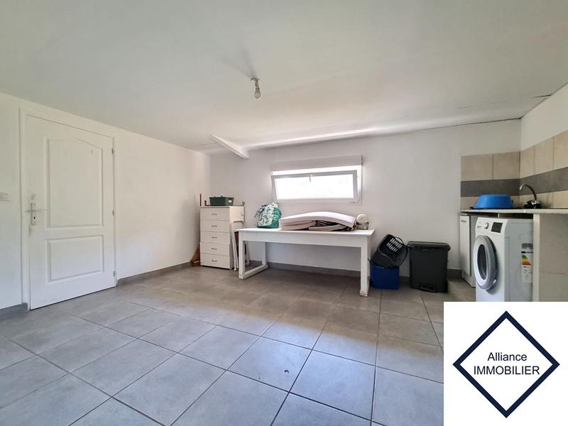 Maison - 196 m² - 7 pièces