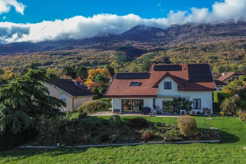 Villa - 200 m² - 6 pièces