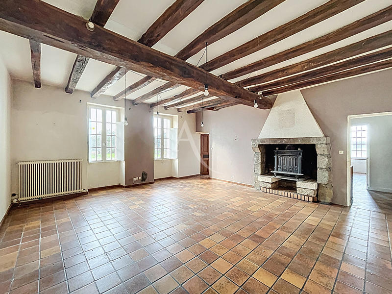 Longère - 258 m² - 14 pièces