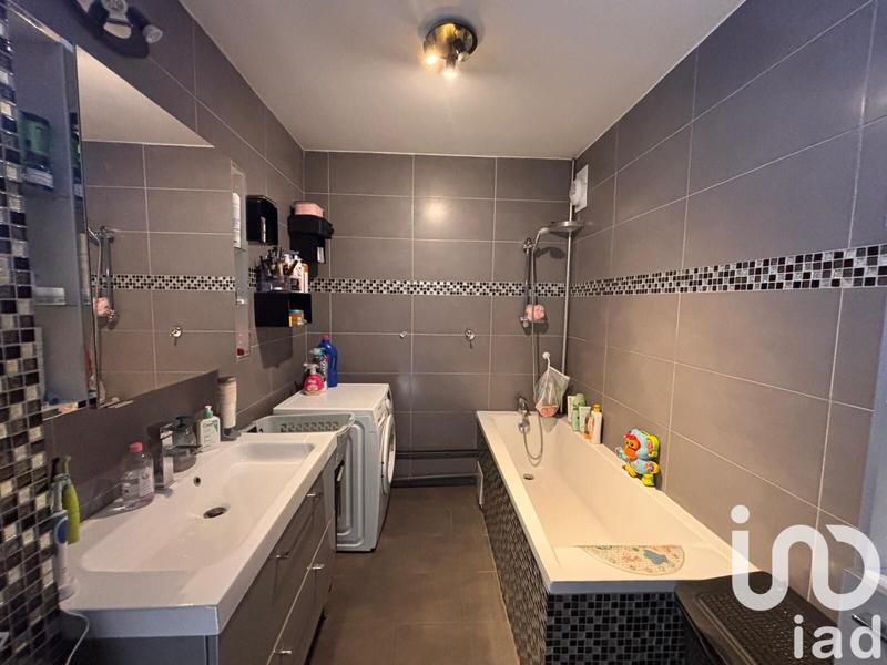 Appartement - 112 m² - 6 pièces