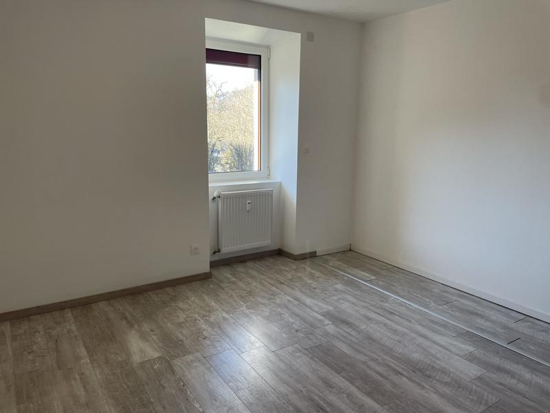 Appartement - 95 m² - 4 pièces