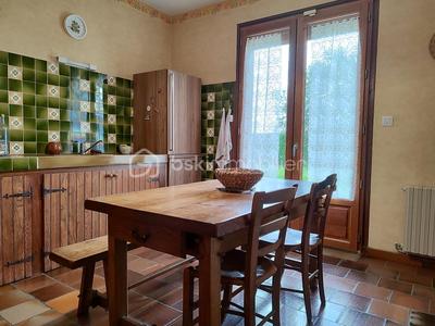 Maison - 135 m² - 6 pièces