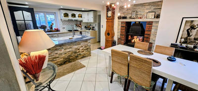 Maison - 84 m² - 5 pièces